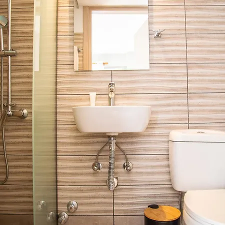 The Grapevine Порос